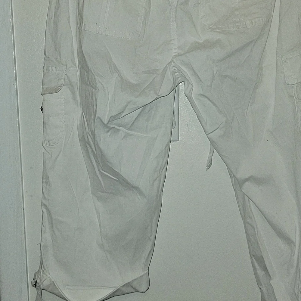 Woman's pants - Picture 5 of 5